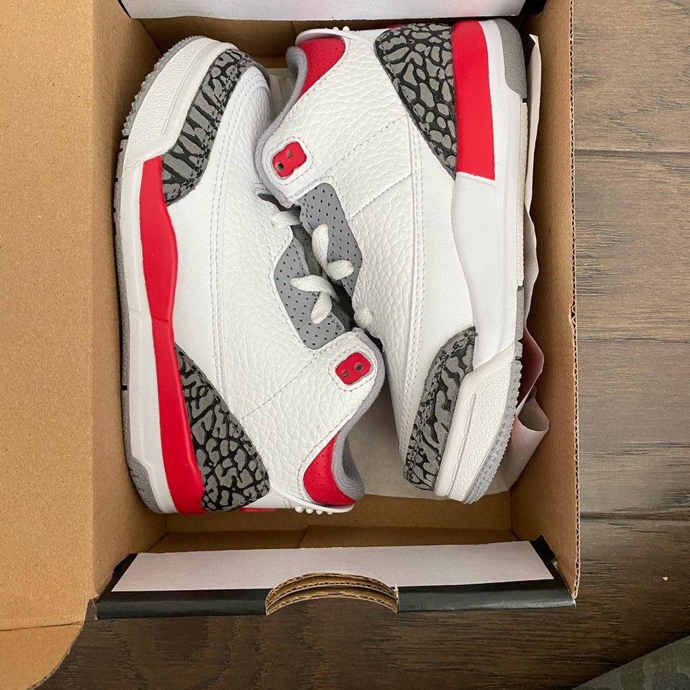 Nike Jordan 3 Retro TD 9C
